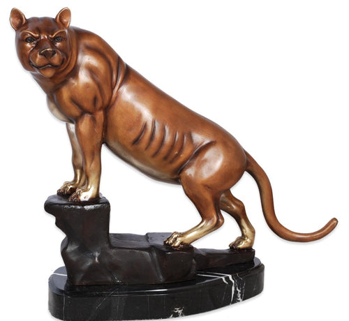 Hunting Bronze Cougar Statue
