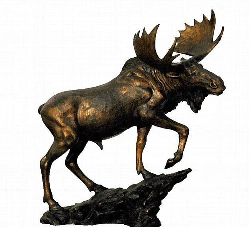 Large Bronze Moose Sculpture - Foraging