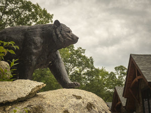 Life Size Hunting Bronze Bear Sculpture