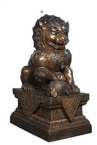 Large Bronze Chinese Foo Lion Sculptures Pair