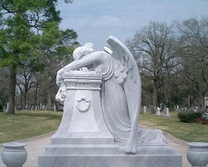 Large Weeping Angel Statue - Italy Style 2