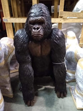 Load image into Gallery viewer, Life Size Bronze Gorilla Statue