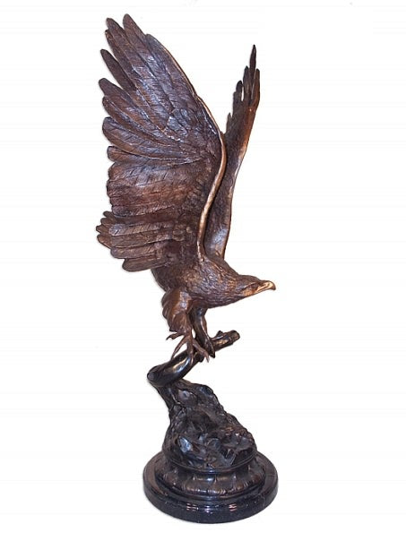Eagle with Wings Outstretched - 31